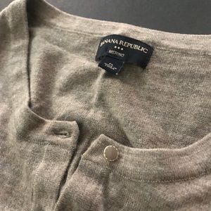 Banana Republic Sweaters - Banana Republic Merino wool cardigan Banana Republic Sweaters - Banana Republic Merino wool cardigan